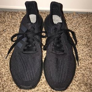 Used! Adidas Men’s Swift Run running shoes size 12